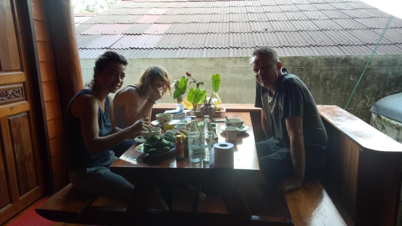 The Local Mae Hong Son Apartment Exterior photo
